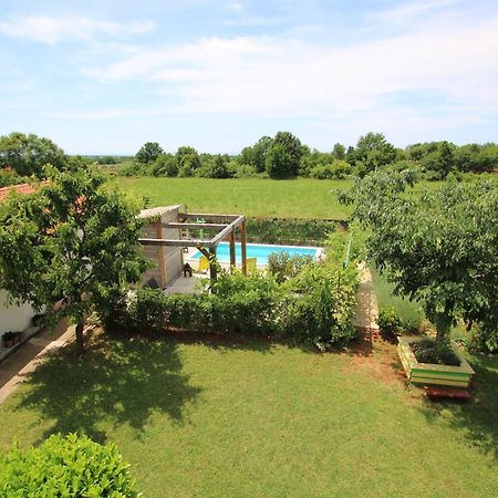 Apartments Green Garden Labinci Екстер'єр фото